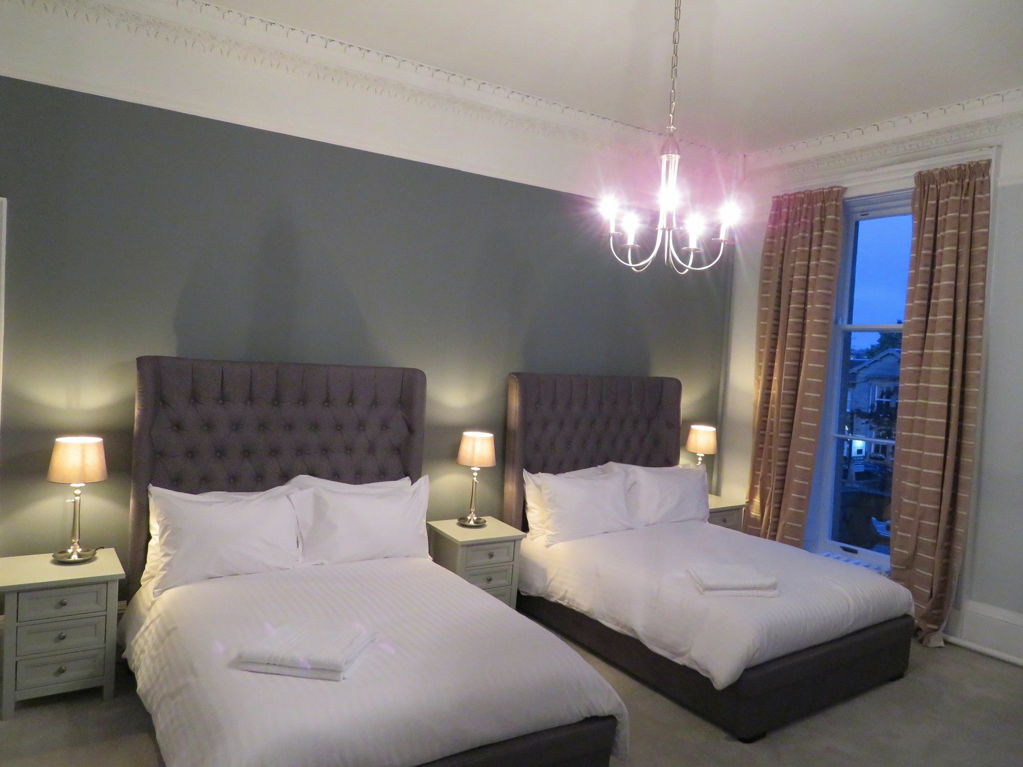 Duthus Lodge Guest House EDI Exterior foto